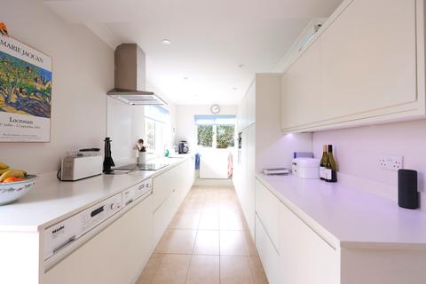 5 bedroom detached house for sale, Gravelye Lane, Haywards Heath RH16