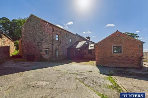7 bedroom barn conversion for sale, Bank Barn, How Mill, Brampton, CA8