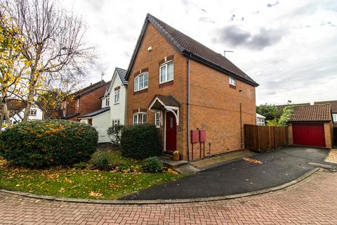 3 bedroom detached house for sale, Orsett Close, Leicester, LE5