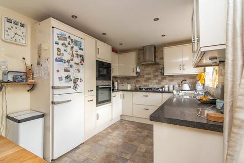 3 bedroom detached house for sale, Orsett Close, Leicester, LE5