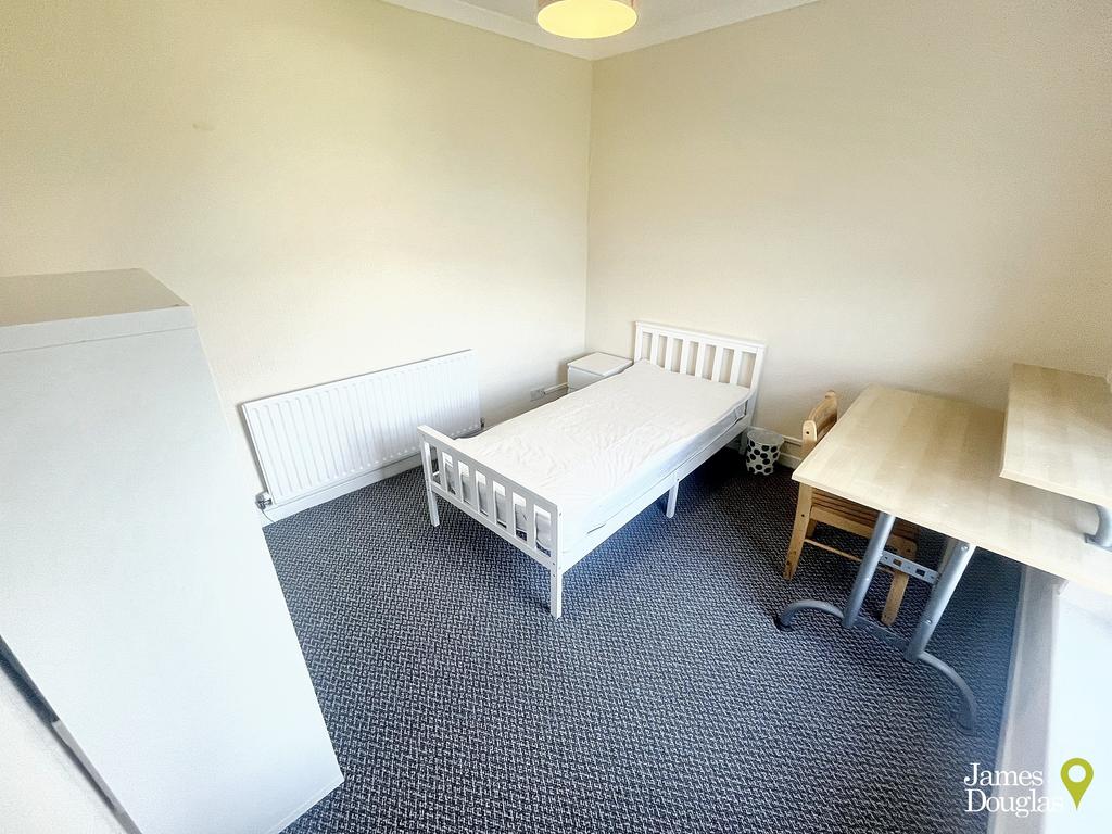 Bed12