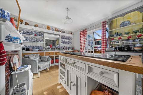 undefined, Connaught Road, Surrey GU24