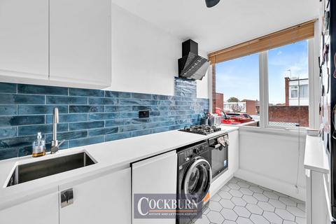 undefined, Lambscroft Avenue, Mottingham, SE9