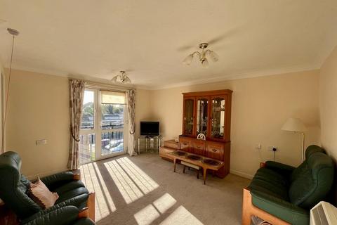 1 bedroom flat for sale, Yorktown Road, College Town GU47