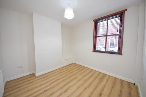 3 bedroom terraced house to rent, Kendal Street, Springfield, Wigan, WN6 7DQ