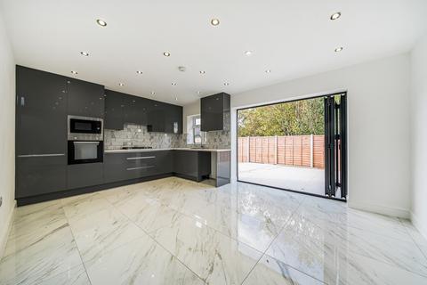 3 bedroom bungalow for sale, Dale End, Crayford, Dartford