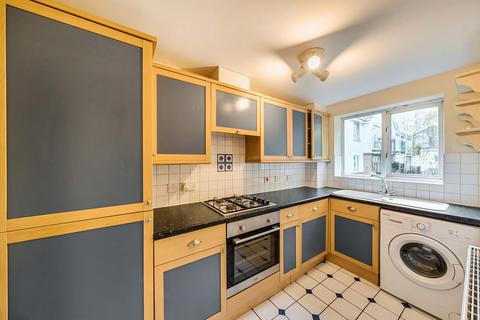 undefined, Basildon Close, Watford, Hertfordshire