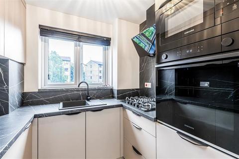 1 bedroom flat for sale, Myers Lane, London SE14