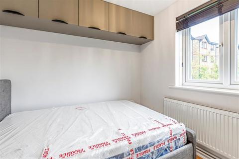 1 bedroom flat for sale, Myers Lane, London SE14