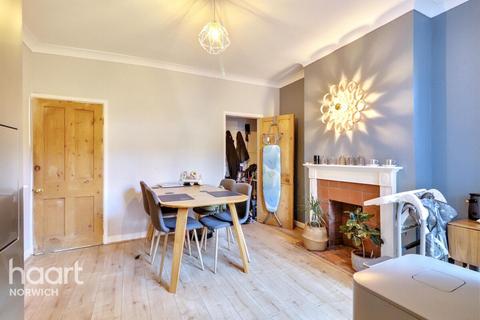 2 bedroom terraced house for sale, Pembroke Road, Norwich