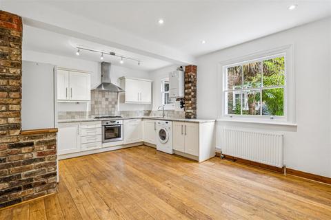 undefined, Rothschild Road, London, W4