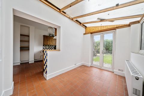 4 bedroom semi-detached house for sale, Duttons Road, Romsey, Hampshire, SO51