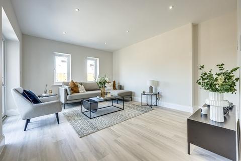 4 bedroom detached house for sale, Cornfield Way, Rayleigh, SS6