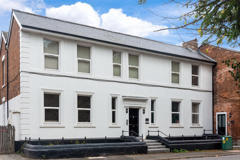 1 bedroom apartment for sale, Wharf Street, Warwick