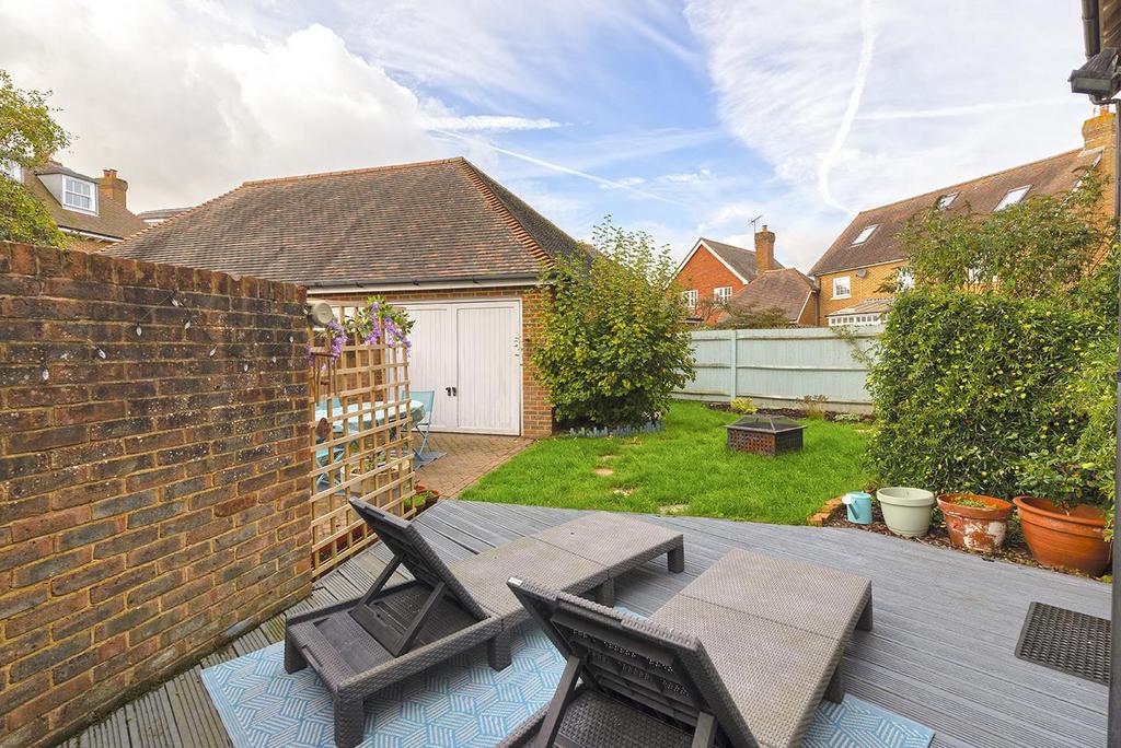 Garden/Garage