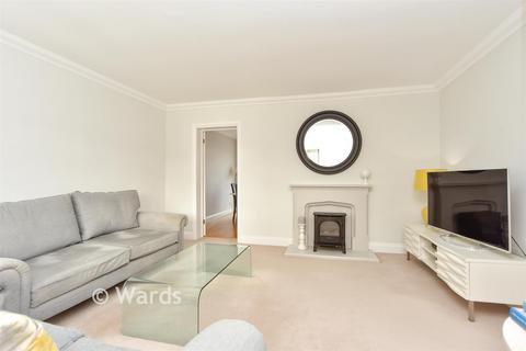 2 bedroom end of terrace house for sale, Edmund Close, Meopham, Kent