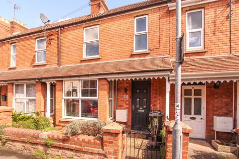 2 bed terraced house for rent in Seaton Road, Yeovil