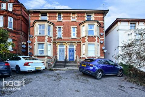 1 bedroom apartment for sale, Buckland Hill, Maidstone