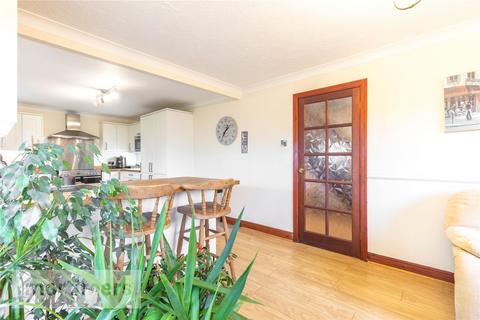 4 bedroom detached house for sale, Kestrel Drive, Darwen, Lancashire, BB3