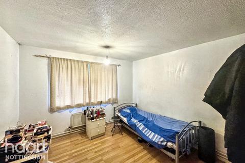 undefined, Luther Close, Nottingham