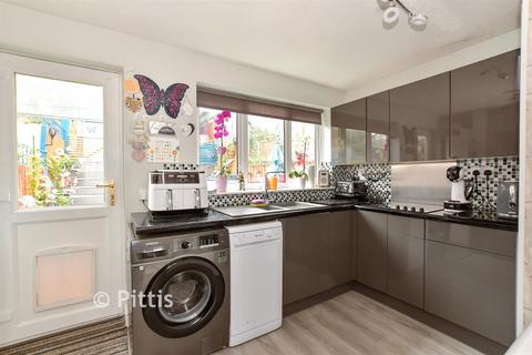 2 bedroom terraced house for sale, Stainers Close, Ryde PO33