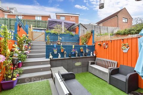 2 bedroom terraced house for sale, Stainers Close, Ryde PO33