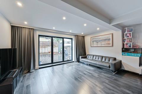 undefined, New Park Road, Streatham Hill, London, SW2