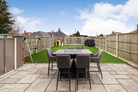 3 bedroom semi-detached house for sale, Meeting Lane, Warrington