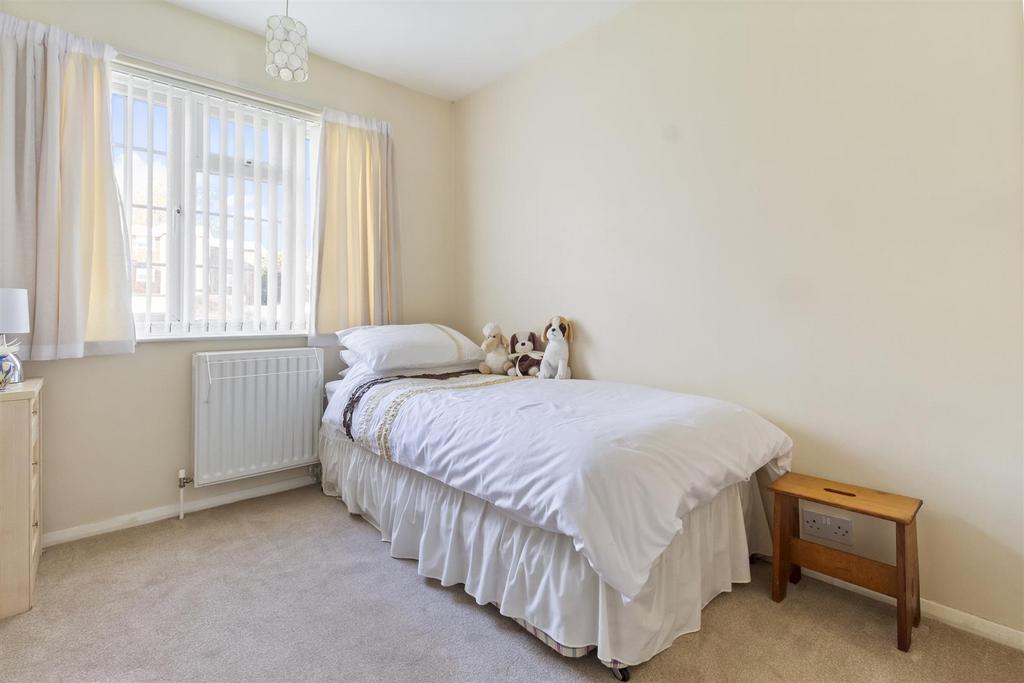 2 Ilex Court (1) 005.JPG
