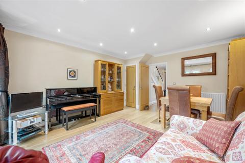 undefined, Ravensbourne Avenue, Beckenham, BR3