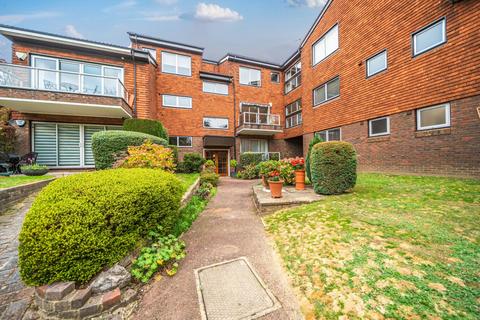 3 bedroom flat for sale, Chislehurst Road, Chislehurst, BR7