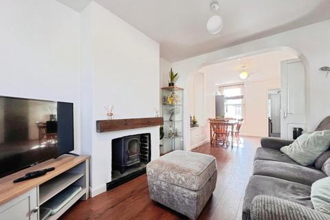 3 bedroom terraced house for sale, Gladstone Road, Willesborough