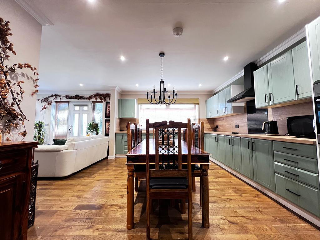 Kitchen Breakfast Room