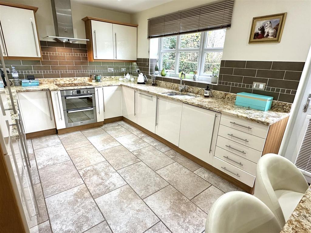 Breakfast kitchen