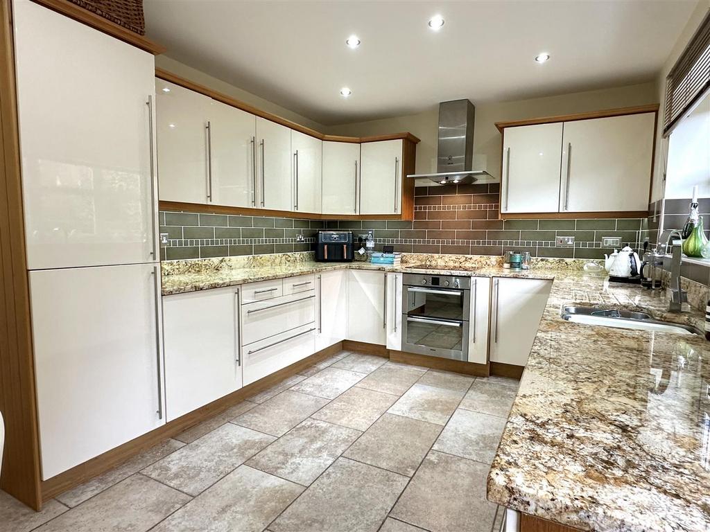 Breakfast kitchen