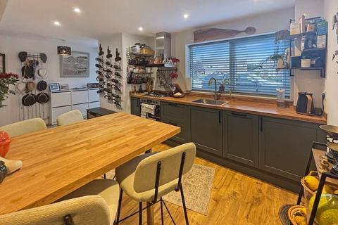 3 bedroom semi-detached house for sale, Valfreda Way, Wivenhoe, Colchester, CO7