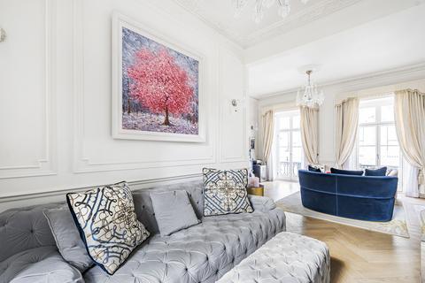 undefined, Ovington Gardens, London, SW3