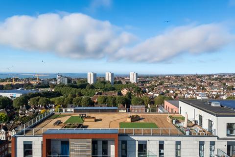 2 bedroom flat for sale, Victoria Avenue, Southend-on-sea, SS2 6