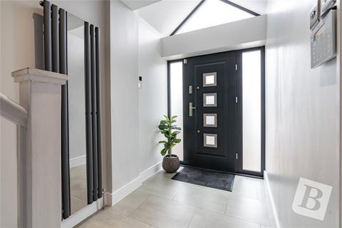 3 bedroom detached house for sale, Park Farm Cottages, Upminster, RM14