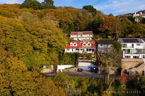 4 bedroom semi-detached house for sale, Sandplace Road, Cornwall PL13