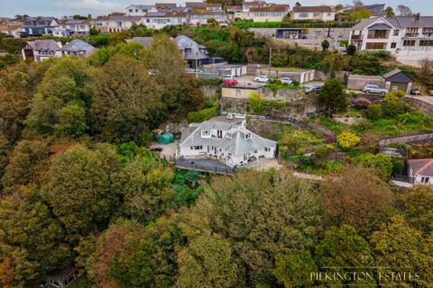 4 bedroom detached house for sale, Pendrim Road, Cornwall PL13