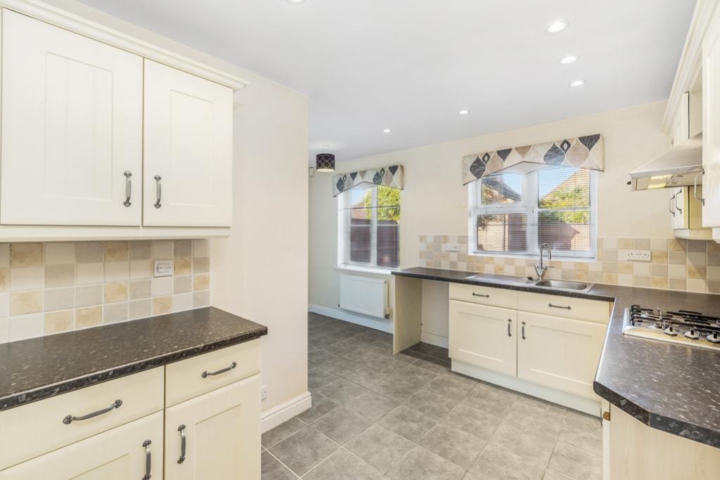 10 Greenwich Avenue (Holbeach)-15