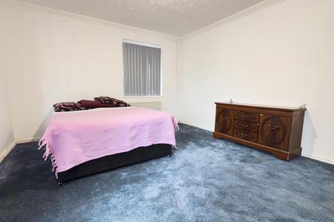 Woodway Lane, Coventry CV2