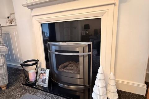 2 bedroom terraced house for sale, North Street, Leslie, KY6