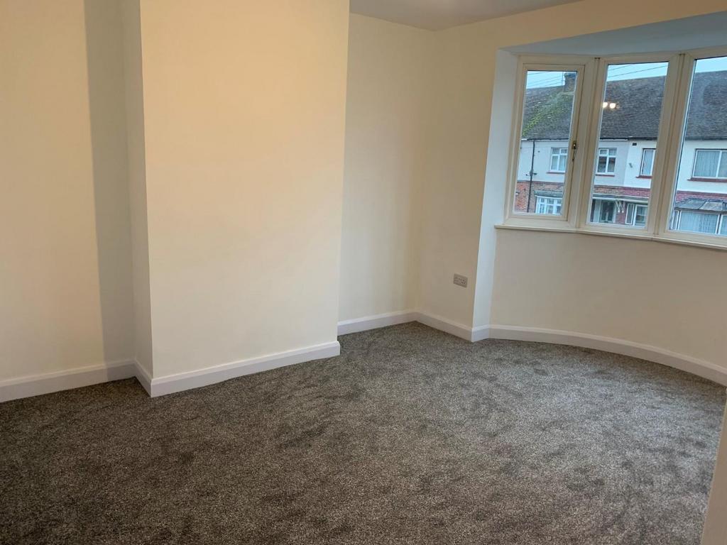 Bedroom One.jpg