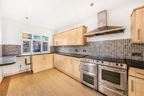 undefined, Gunners Grove, London E4