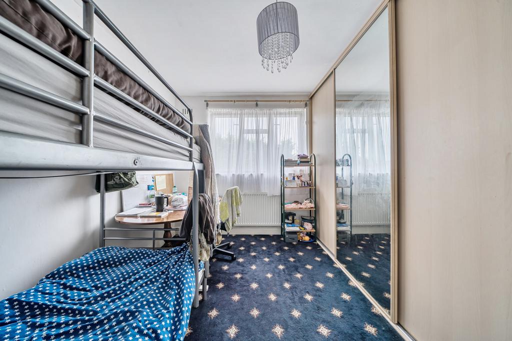 1370674-8-68f2639...