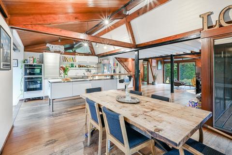3 bedroom detached house for sale, Onslow Road, Burwood Park, Walton On Thames, KT12