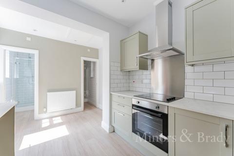 5 bedroom terraced house to rent, Bury Street, Norwich