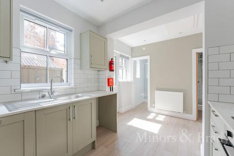 5 bedroom terraced house to rent, Bury Street, Norwich